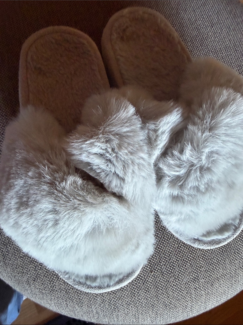 Comwarm Plush Faux Fur Slide Slippers - Light blue